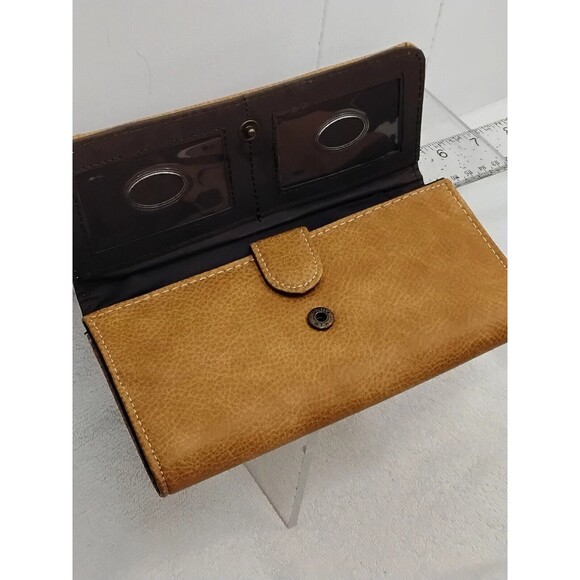 BOC Born Concept Vegan Trifold Leather Wallets - Picture 5 of 5
